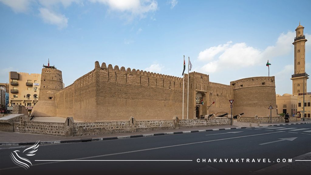 ورودی قوسی بزرگ موزه دبی