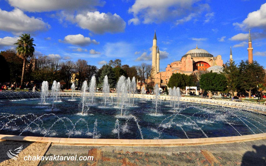 مرکز خریدها و خیابان‌های بزرگ شهر استانبول مسجد حاجیه صوفیه