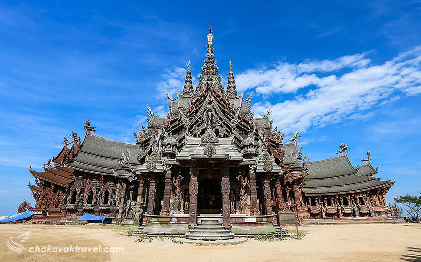 بررسی معماری و مجسمه های چوبی پناهگاه یا معبد حقیقت پاتایا Sanctuary of Truth in Pattaya در تایلند